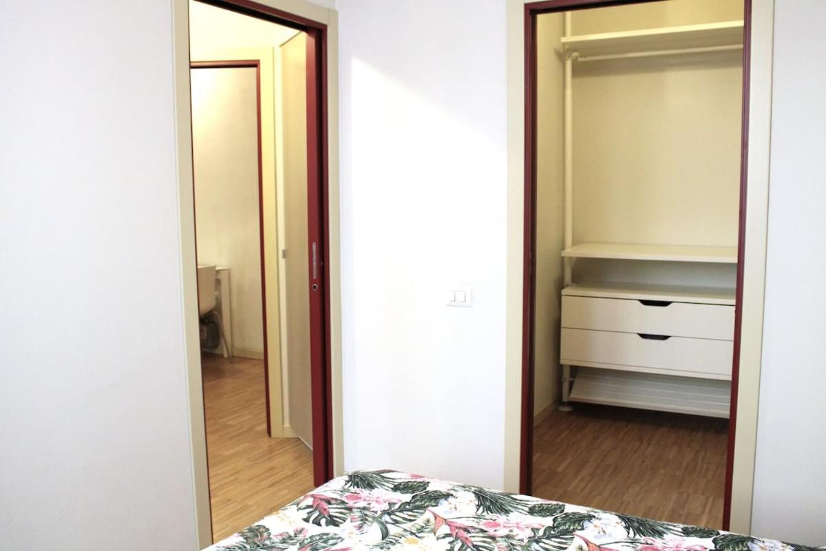 Easy Central Flat มิลาน ภายนอก รูปภาพ